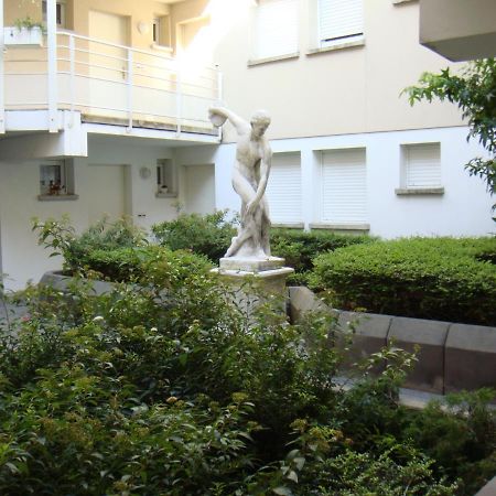 Apollon Home Robertsau Страсбург Екстериор снимка